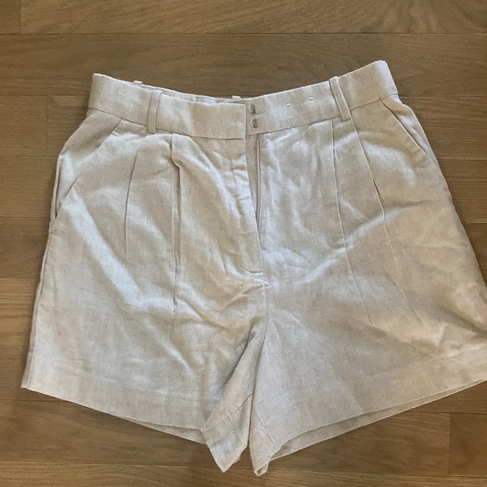 Abercrombie and Fitch sloane tailored linen blend short, light beige, size 29